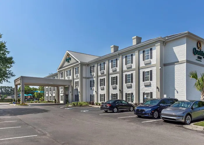 Cheap hotel: Quality Inn Wilmington